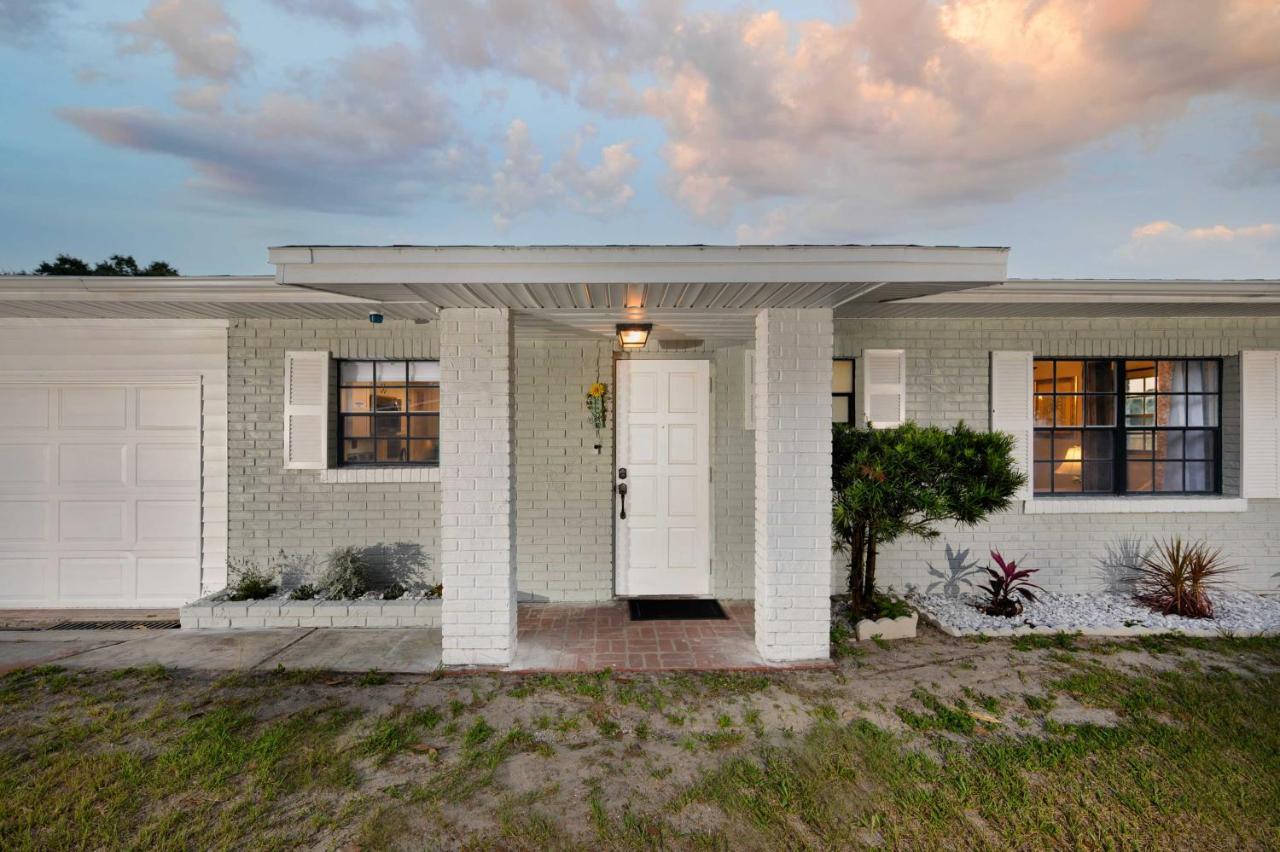 Lakefront Home With Screened Porch And Grill Winter Haven Esterno foto