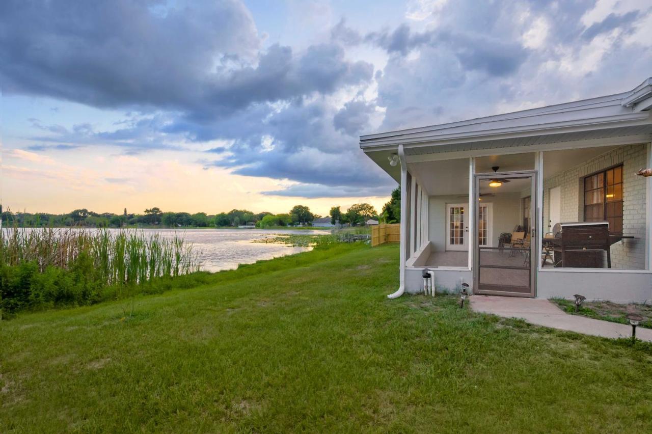 Lakefront Home With Screened Porch And Grill Winter Haven Esterno foto